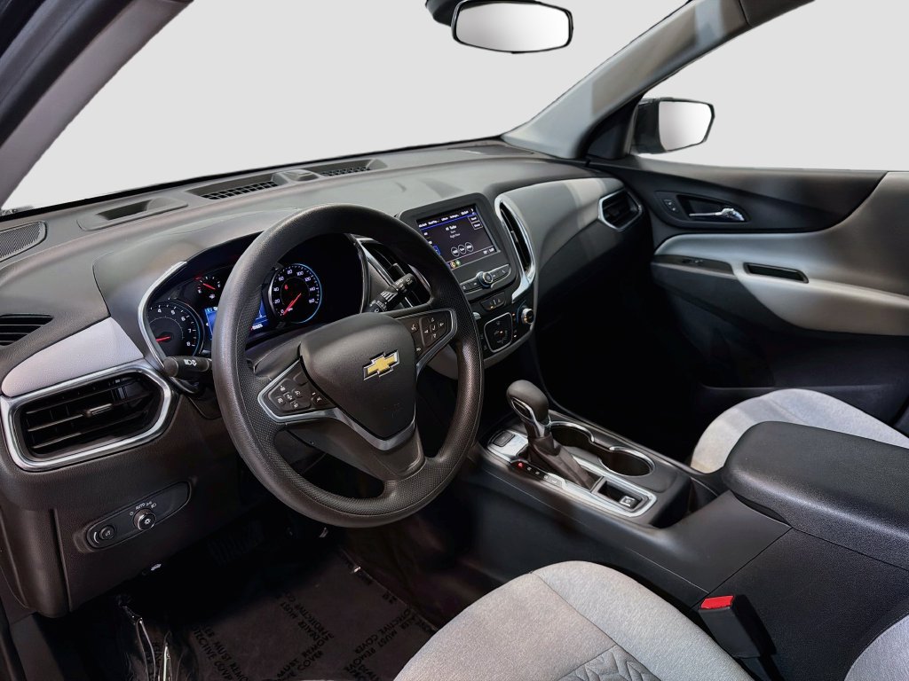 Used 2023 Chevrolet Equinox LT w/ LPO, Floor Liner Package AWD/4WD image 11