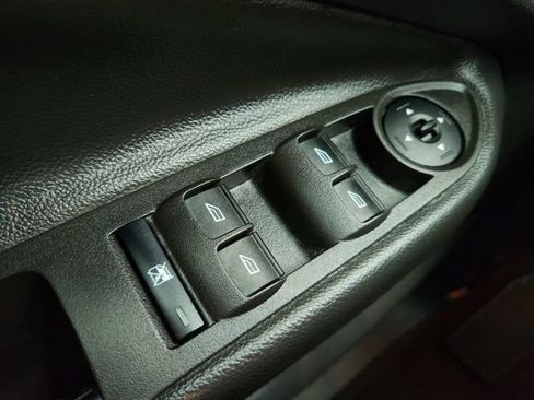 Used 2016 Ford Escape SE w/ Equipment Group 201A AWD/4WD image 20