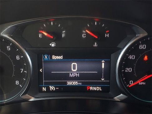 Used 2023 Chevrolet Equinox LT w/ LPO, Floor Liner Package image 16