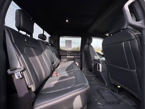 Used 2022 Ford F350 Platinum image 31