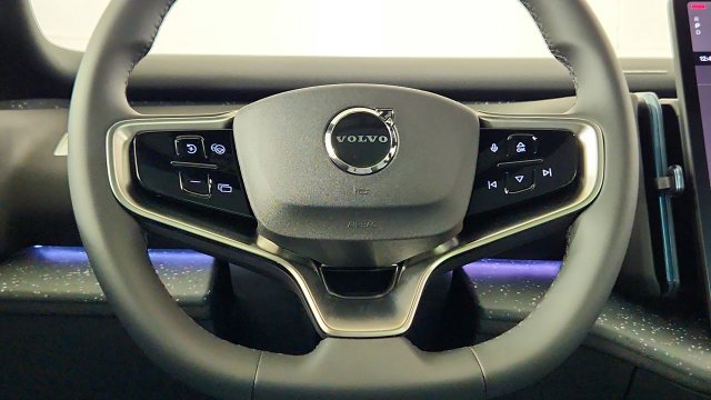 New 2026 Volvo EX30 Ultra w/ Protection Package AWD/4WD image 22