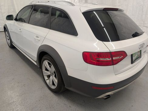 Used 2015 Audi A4 Premium Plus w/ Technology Package image 8