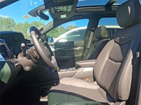 New 2025 Cadillac XT6 Premium Luxury w/ Technology Package image 10