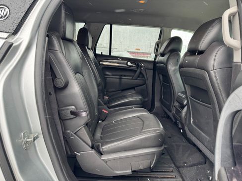 Used 2015 Buick Enclave Leather image 19