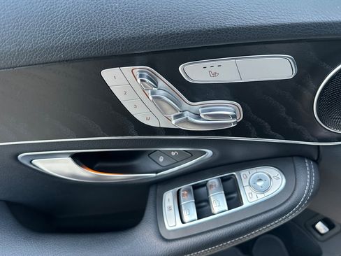 Used 2018 Mercedes-Benz C 300 Sedan w/ Premium Package image 10