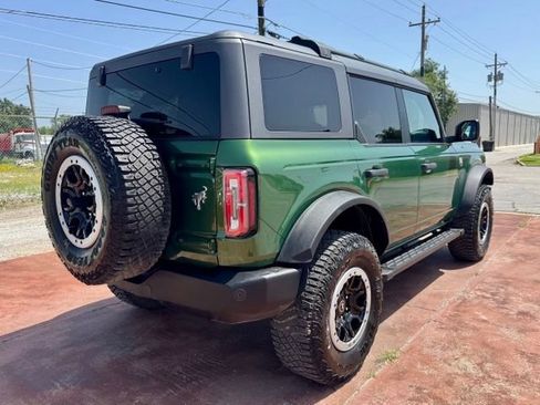 Used 2024 Ford Bronco Big Bend w/ Sasquatch Package AWD/4WD image 5
