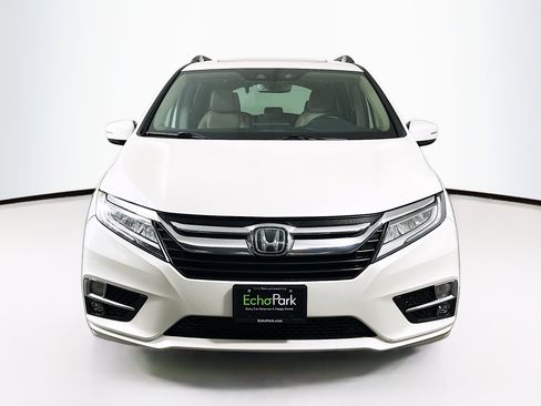 Used 2018 Honda Odyssey Elite image 2