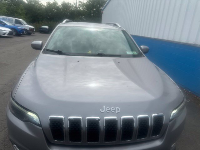 Used 2019 Jeep Cherokee Limited AWD/4WD image 3