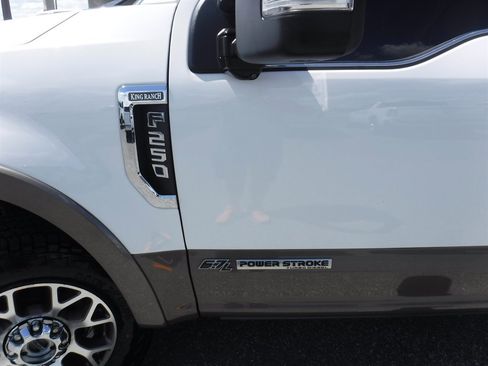 Used 2022 Ford F250 King Ranch w/ King Ranch Ultimate Package image 30