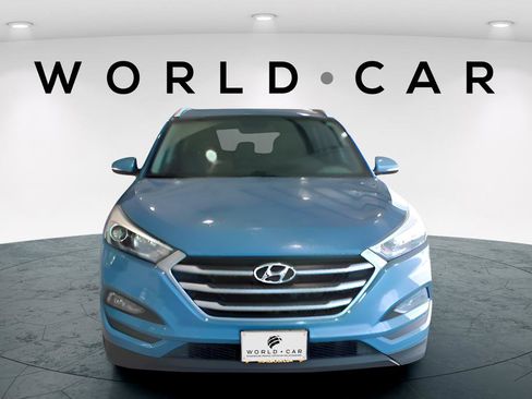 Used 2017 Hyundai Tucson SE Plus image 2