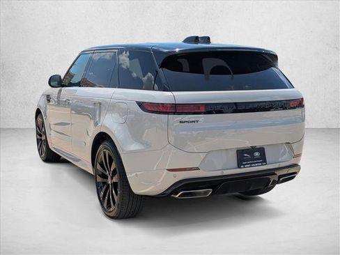New 2025 Land Rover Range Rover Sport Dynamic SE image 9