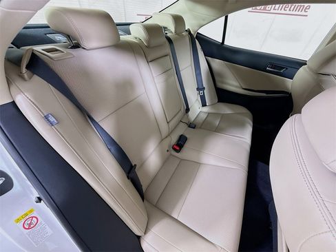 Used 2018 Lexus IS 300 AWD w/ Premium Package image 30