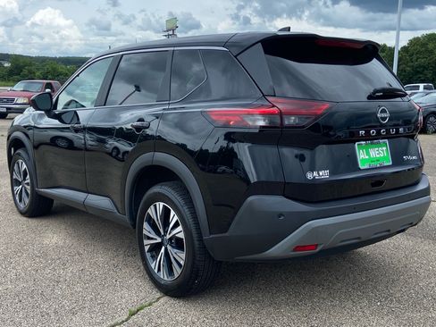 Used 2023 Nissan Rogue SV AWD/4WD image 5