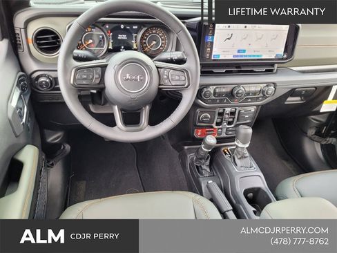 New 2025 Jeep Gladiator Mojave w/ Convenience Group AWD/4WD image 7