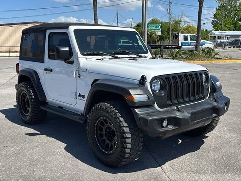 Used 2022 Jeep Wrangler Sport S image 8