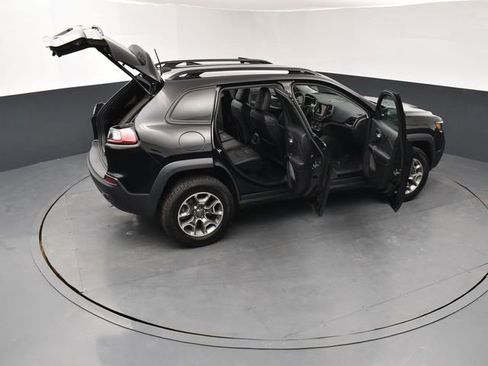 Used 2022 Jeep Cherokee Trailhawk w/ Premium Leather Package image 30