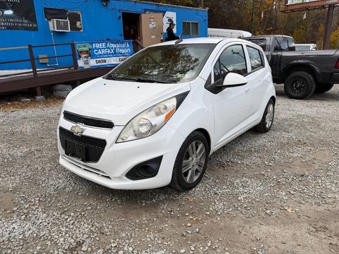 Used 2014 Chevrolet Spark LT image 5