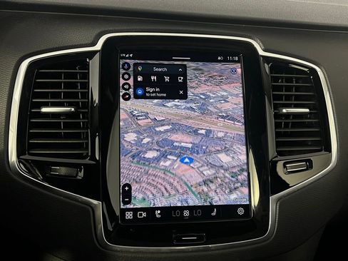 Used 2024 Volvo XC90 B5 Plus image 15