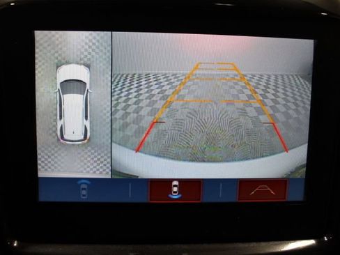 Used 2018 Chevrolet Traverse High Country image 5