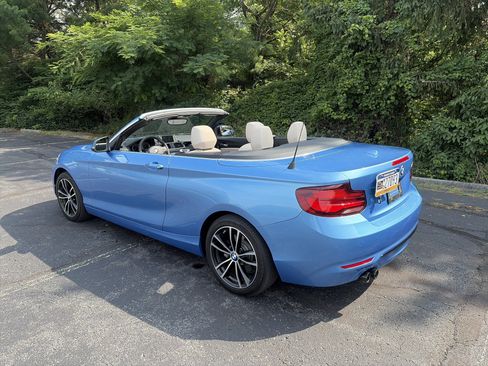 Used 2020 BMW 230i Convertible RWD image 7