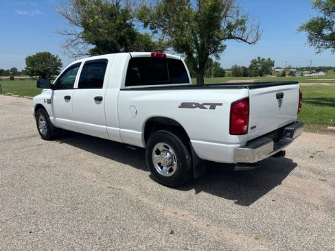 Used 2008 Dodge Ram 2500 Truck SXT image 6