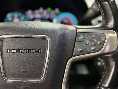 Used 2019 GMC Yukon XL Denali w/ Open Road Package AWD/4WD image 36