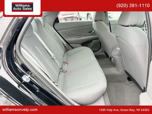 Used 2021 Hyundai Elantra SEL w/ Cargo Package image 13