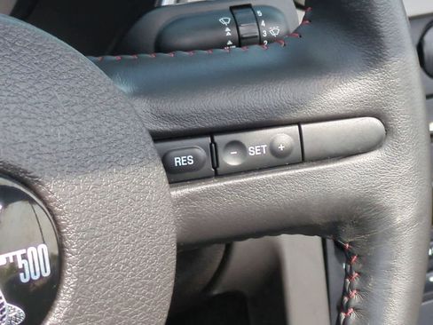 Used 2007 Ford Mustang Shelby GT500 RWD image 25