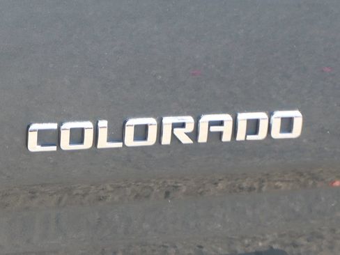 Used 2019 Chevrolet Colorado W/T w/ WT Convenience Package RWD image 45