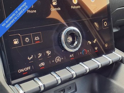 Used 2025 GMC Terrain Elevation image 27