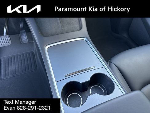 Used 2022 Tesla Model Y Long Range image 25