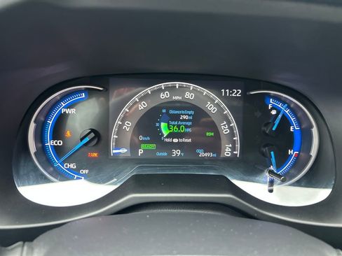 Certified 2024 Toyota RAV4 XLE w/ Convenience Package image 10