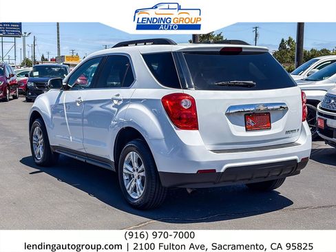 Used 2015 Chevrolet Equinox LT w/ Driver Convenience Package FWD image 2