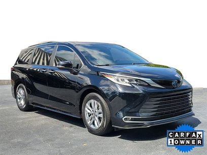 Used 2023 Toyota Sienna Limited