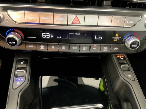 Used 2024 Kia Telluride SX X-Line AWD/4WD image 37