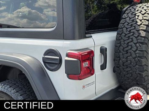 Used 2024 Jeep Wrangler Unlimited Rubicon AWD/4WD image 13
