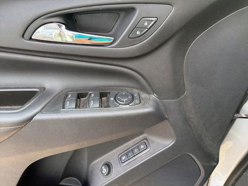 Used 2020 Chevrolet Equinox Premier FWD image 14