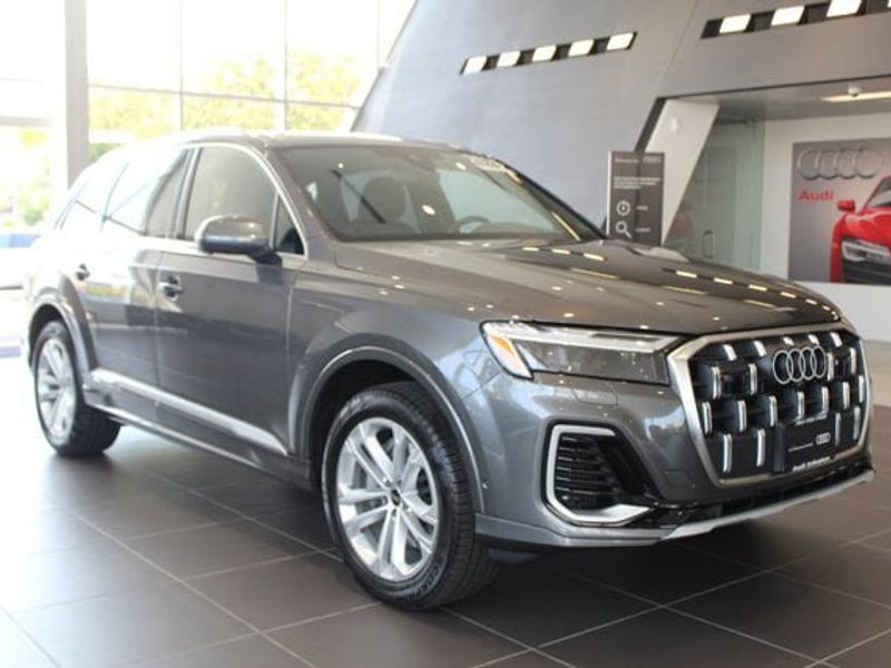 Certified 2025 Audi Q7 3.0T Premium Plus w/ Premium Plus Package image 1