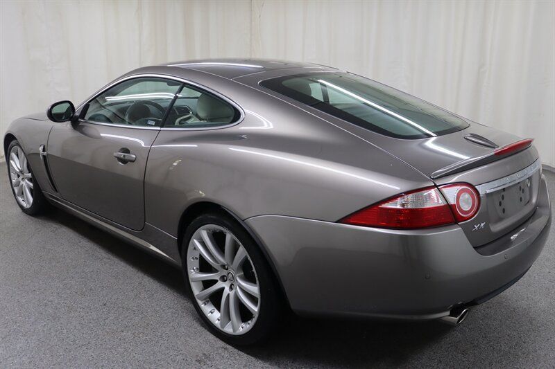Used 2008 Jaguar XK Coupe RWD image 4