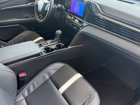 New 2026 Toyota Camry SE image 18