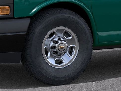 New 2025 Chevrolet Express 2500 w/ Driver Convenience Package image 9