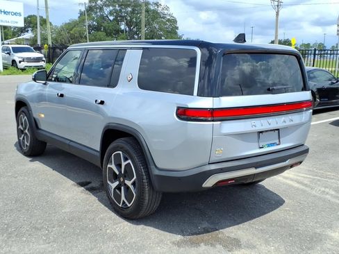Used 2024 Rivian R1S Adventure AWD/4WD image 5