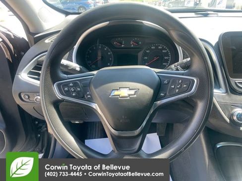 Used 2024 Chevrolet Malibu LT FWD image 22
