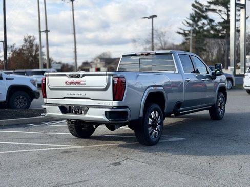 New 2026 GMC Sierra 2500 Denali w/ Denali Reserve Package image 7