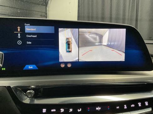 Used 2023 Cadillac Lyriq Luxury image 26