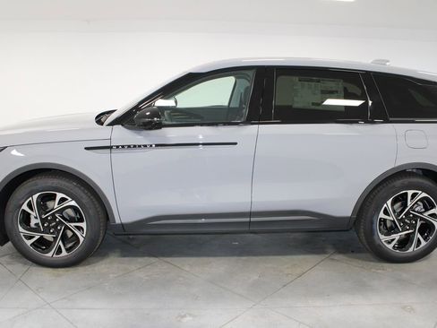 New 2026 Lincoln Nautilus Premier w/ Equipment Group 102A image 5