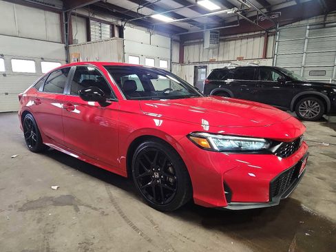 Used 2025 Honda Civic Sport image 3