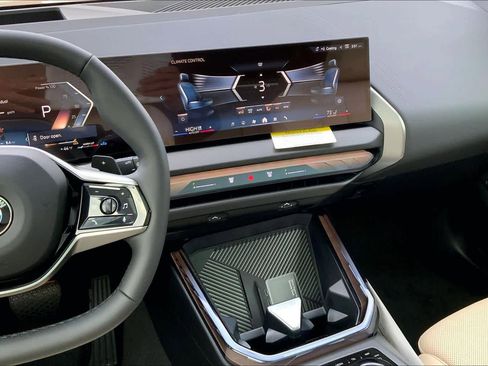 New 2026 BMW X3 xDrive30 w/ Premium Package image 6