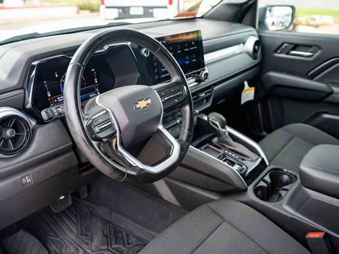 Used 2023 Chevrolet Colorado LT w/ LT Convenience Package RWD image 10