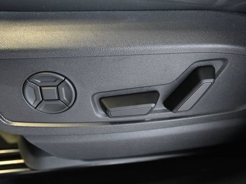 Used 2025 Audi Q5 Premium Plus AWD/4WD image 27